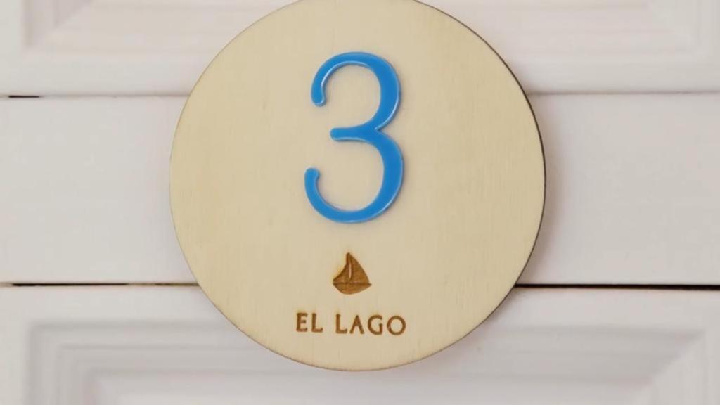 El Lago Cervera de Buitrago Exteriér fotografie